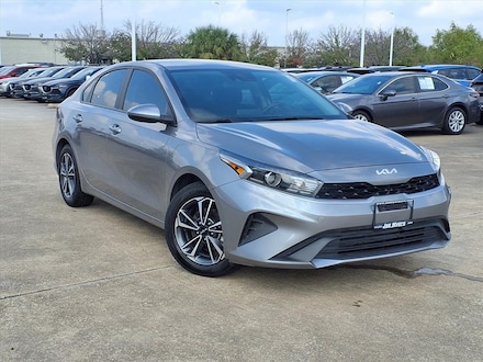 2023 Kia Forte LXS Sedan
