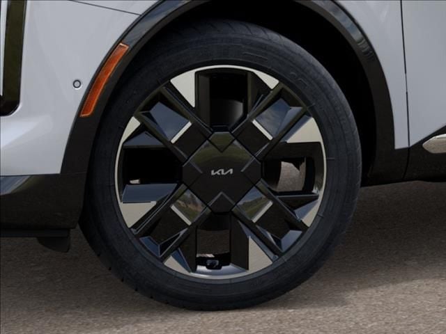 New 2026 Snow White Pearl Kia SX-Prestige image 9