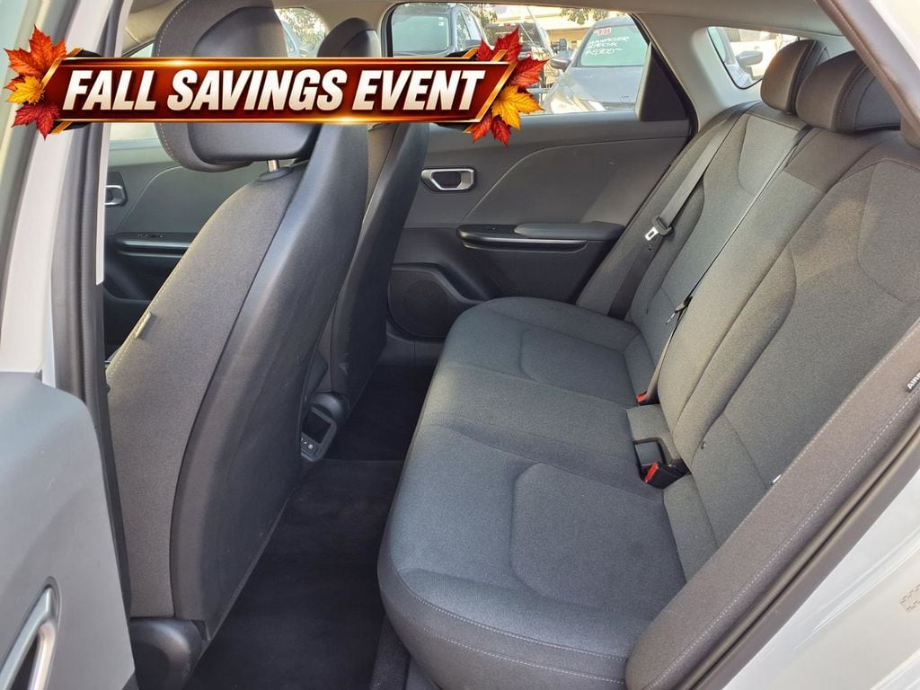 Certified Used 2025 Snow White Pearl Kia LXS image 11