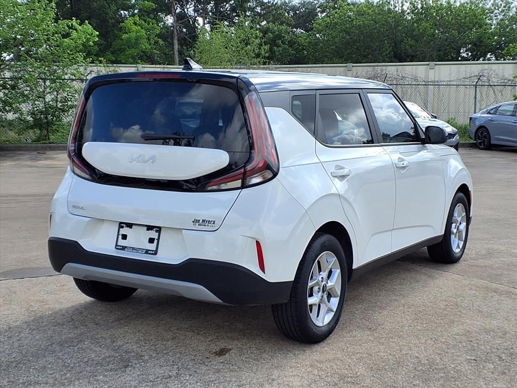 Certified 2025 Kia Soul S Hatchback