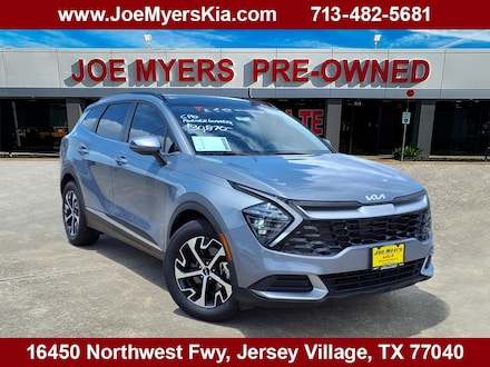 2025 Kia Sportage EX SUV