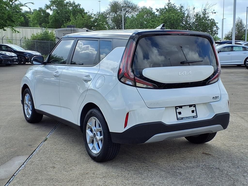 Certified 2025 Kia Soul S Hatchback