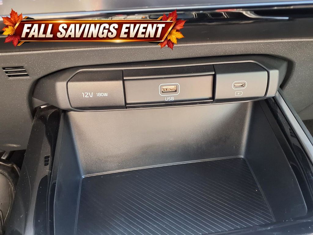 Certified Used 2024 Snow White Pearl Kia LX image 19