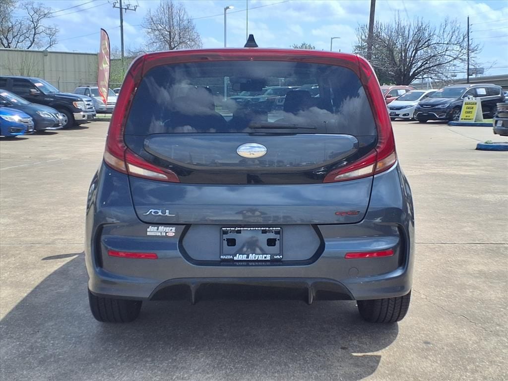 Used 2021 Gravity Gray Kia GT-Line image 27