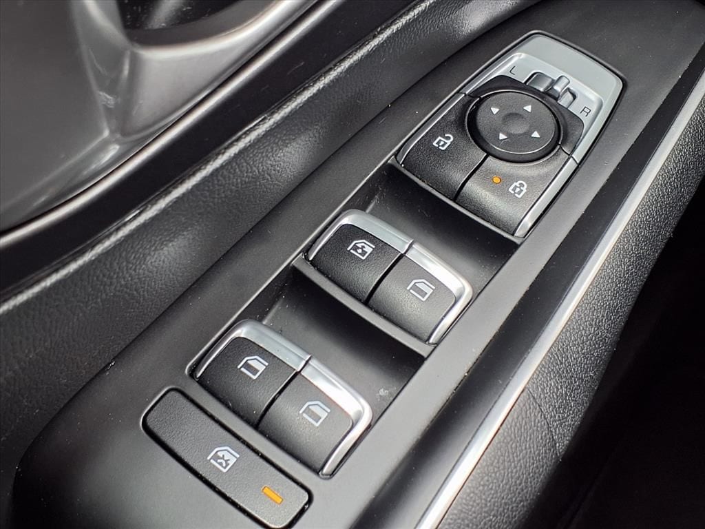 Certified Used 2022 Gravity Gray Kia LX image 28