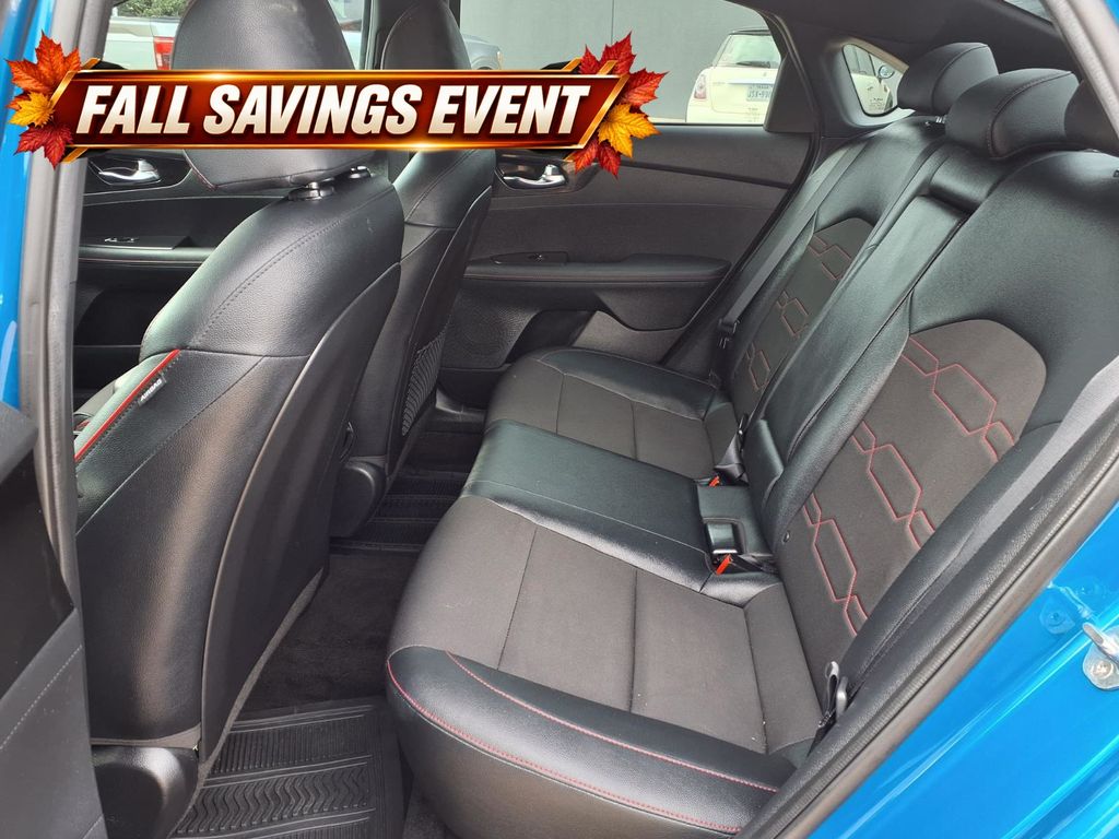 Used 2022 Sporty Blue Kia GT image 11