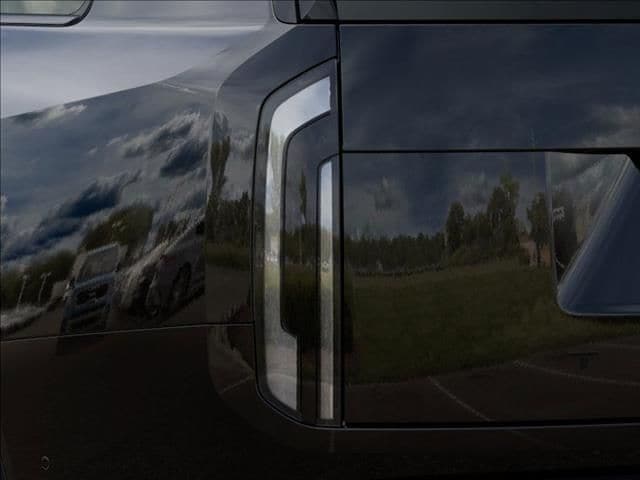 New 2027 Ebony Black Kia X-Line SX-Prestige image 11