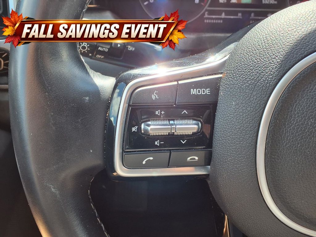 Certified Used 2022 Wolf Gray Kia EX image 19