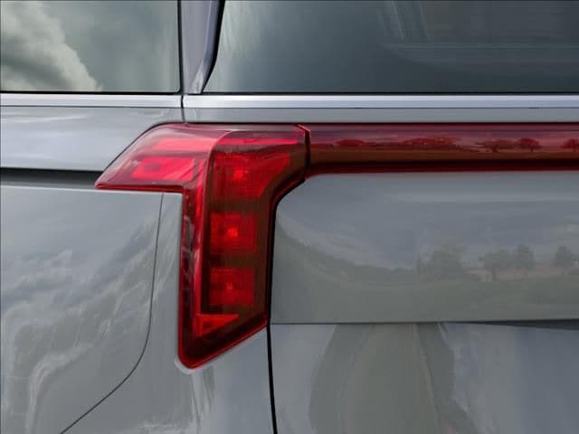 New 2027 Ceramic Silver Kia SX image 11