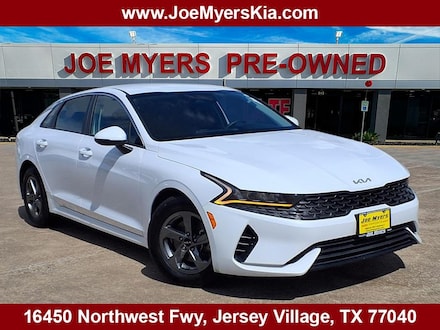 2022 Kia K5 LXS Sedan