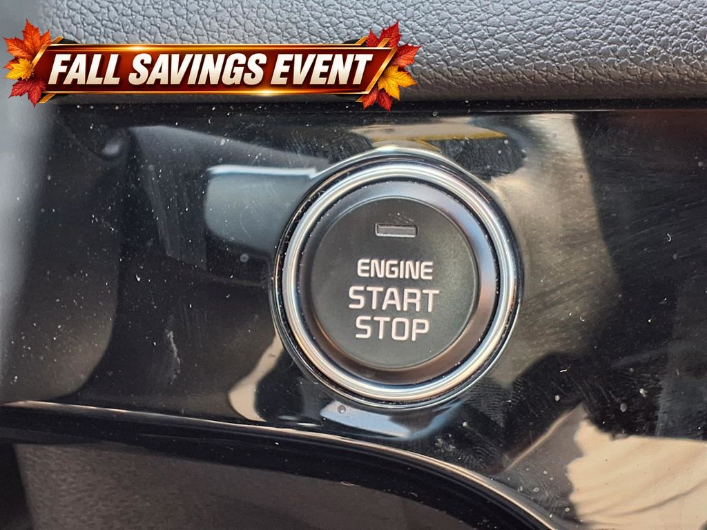 Certified Used 2021 Snow White Pearl Kia SX image 15