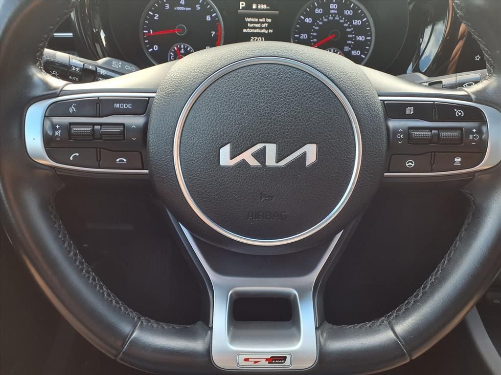 Certified Used 2022 Glacial White Pearl Kia GT-Line image 17