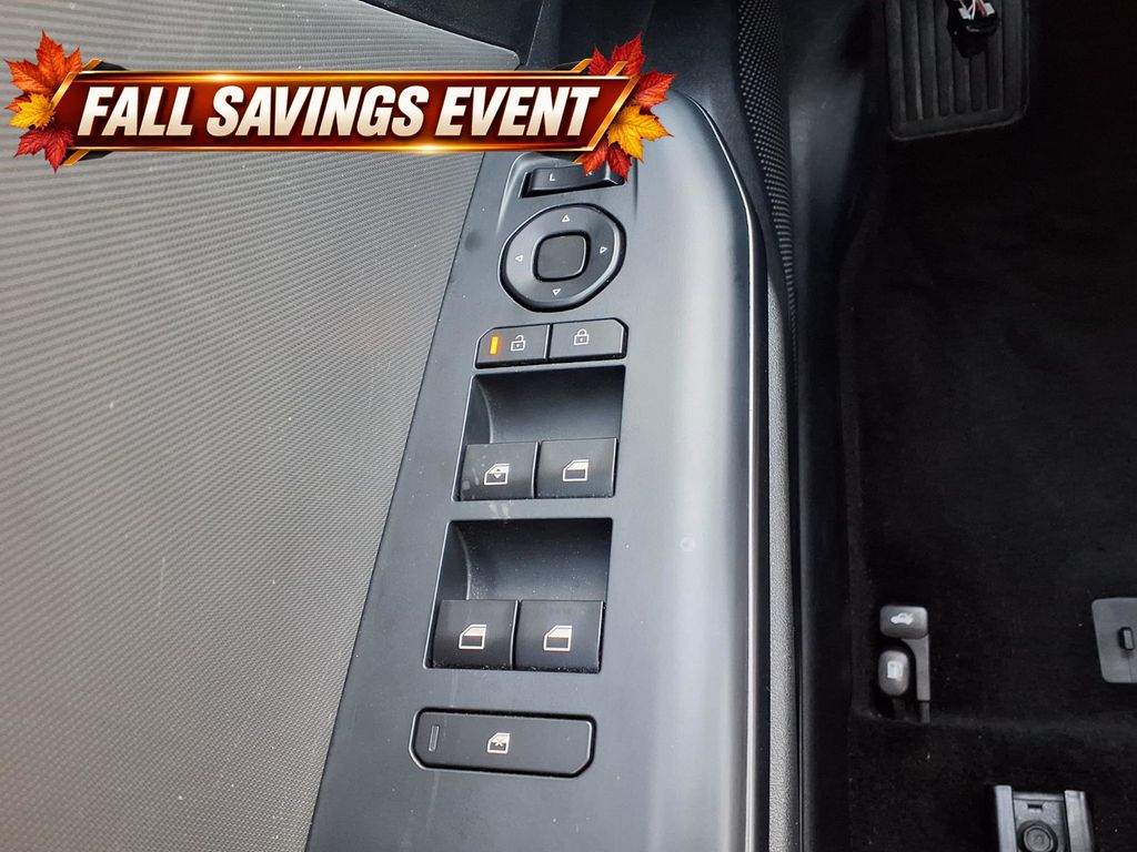 Certified Used 2025 Snow White Pearl Kia LXS image 24