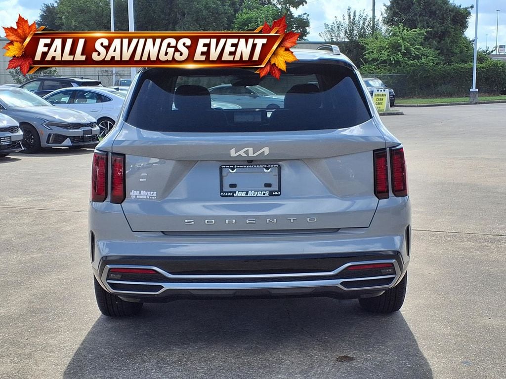 Certified Used 2022 Wolf Gray Kia EX image 8