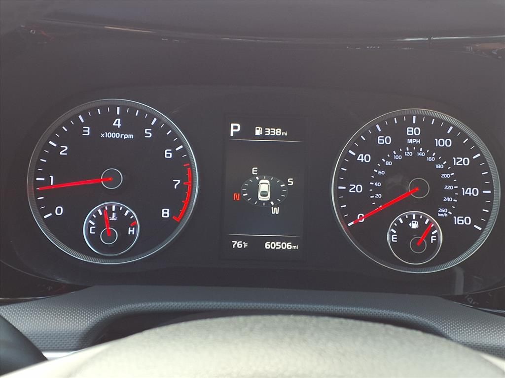 Certified Used 2022 Glacial White Pearl Kia GT-Line image 30