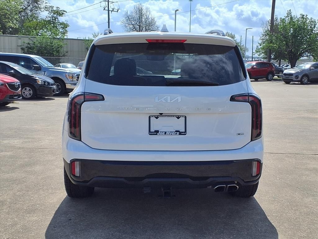 Certified Used 2024 Glacial White Pearl Kia SX X-Pro image 8