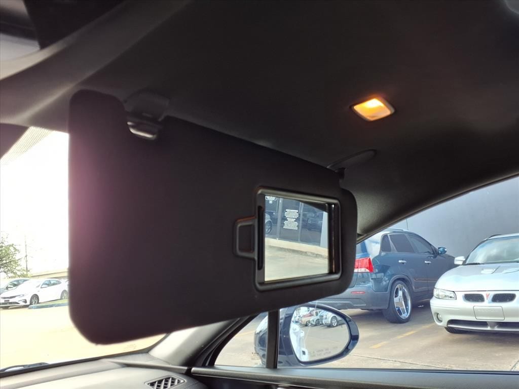 Certified Used 2022 Glacial White Pearl Kia GT-Line image 26