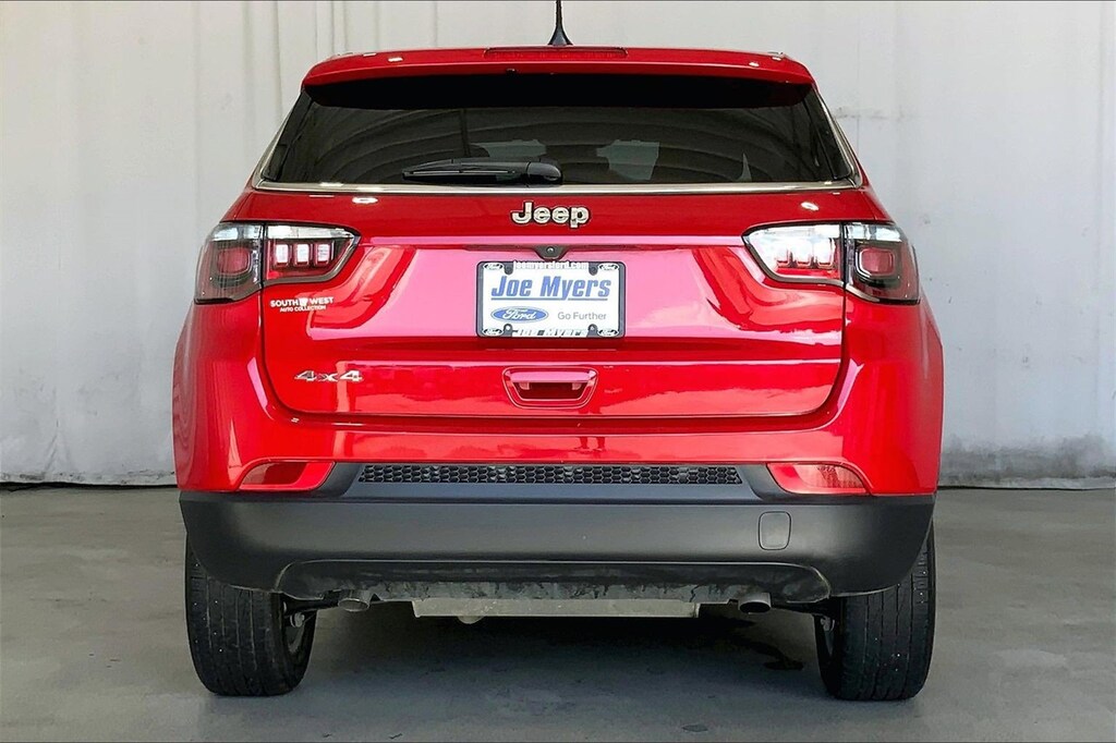 Used 2023 Jeep Compass Sport SUV