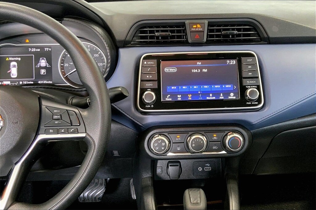 Used 2023 Nissan Versa 1.6 SV Sedan