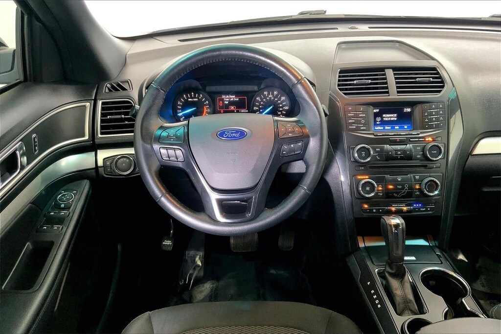Used 2017 Ford Explorer XLT SUV