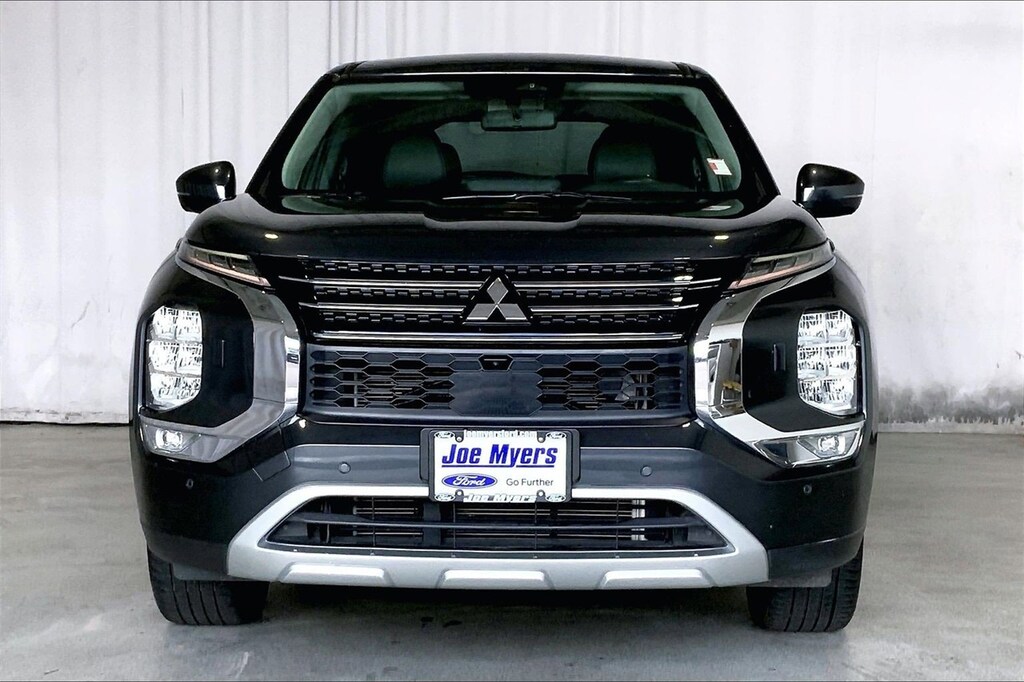 Used 2024 Mitsubishi Outlander SE SUV