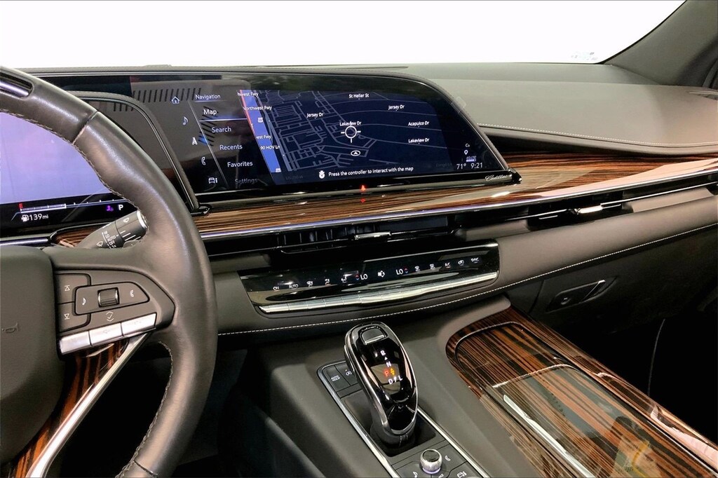 Used 2024 Cadillac Escalade Premium Luxury SUV