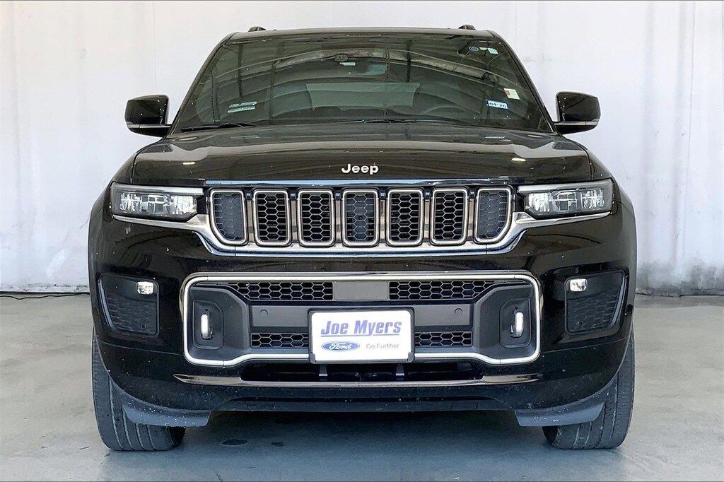 Used 2022 Jeep Grand Cherokee L Overland SUV