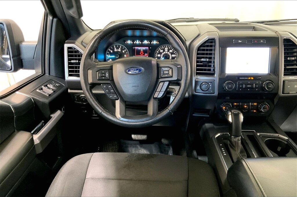 Used 2020 Ford F-150 XLT Truck