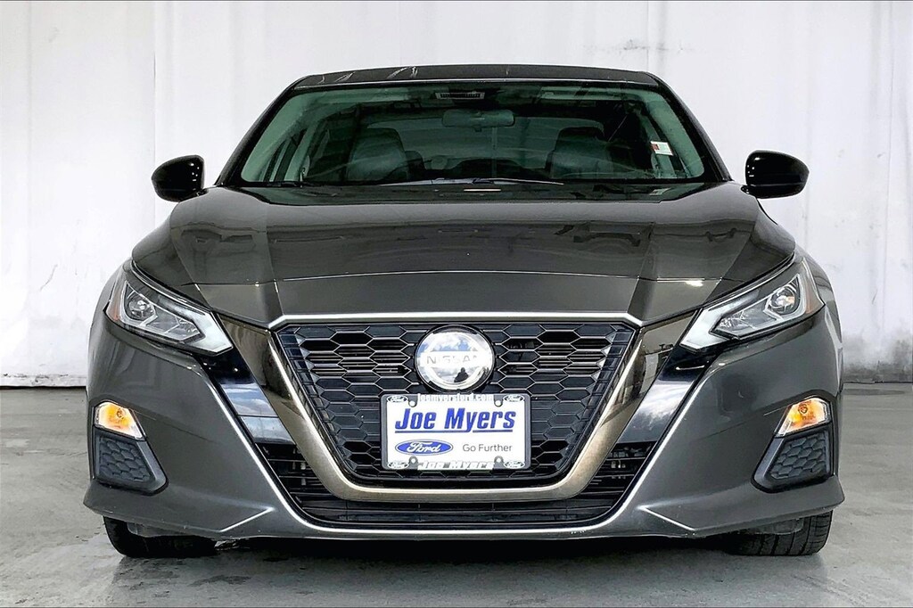 Used 2021 Nissan Altima 2.5 SR Sedan