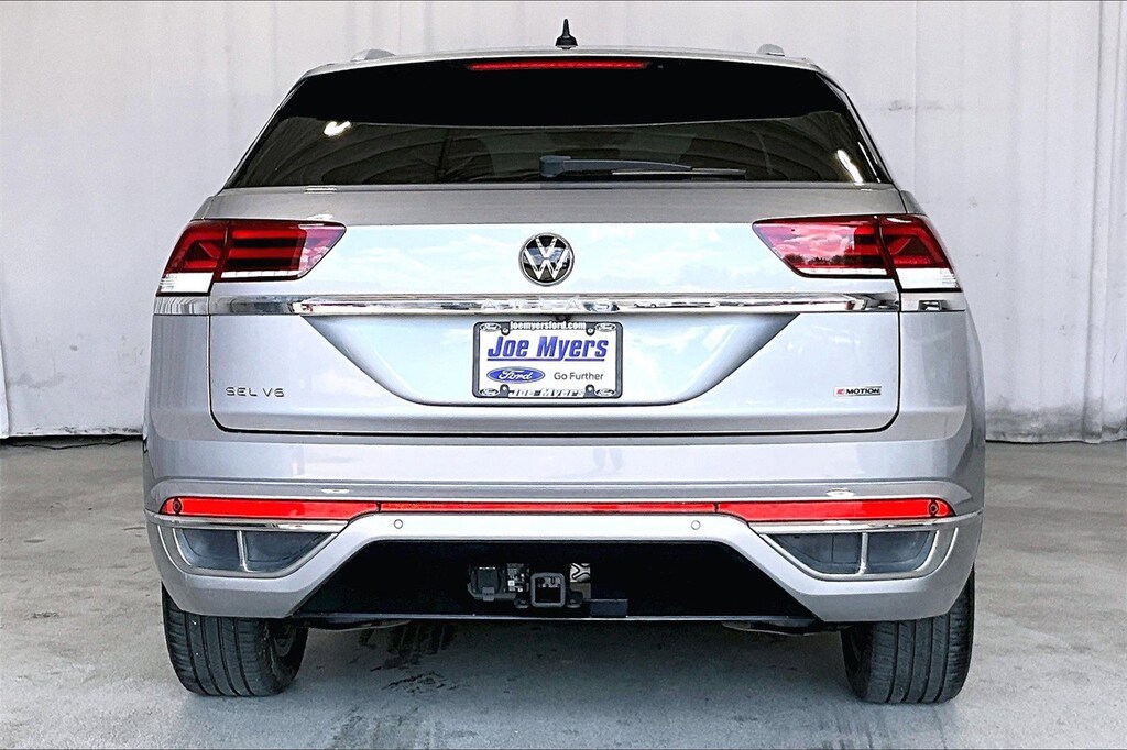 Used 2022 Volkswagen Atlas Cross Sport 3.6L V6 SEL R-Line SUV