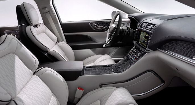 2017 Lincoln Continental Interior