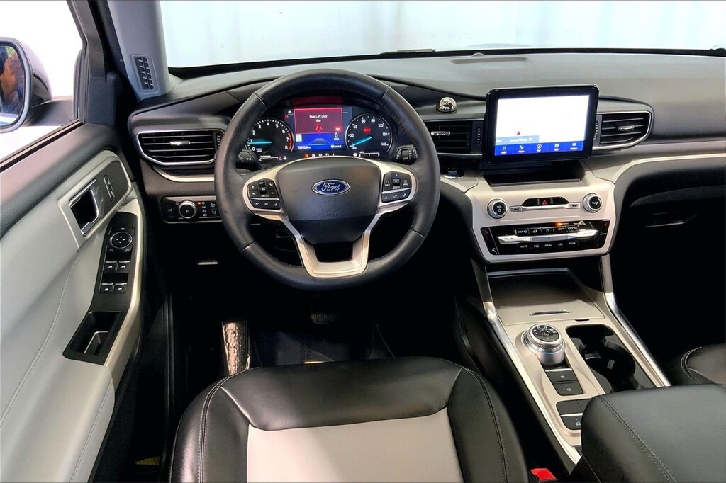 Used 2022 Ford Explorer XLT SUV