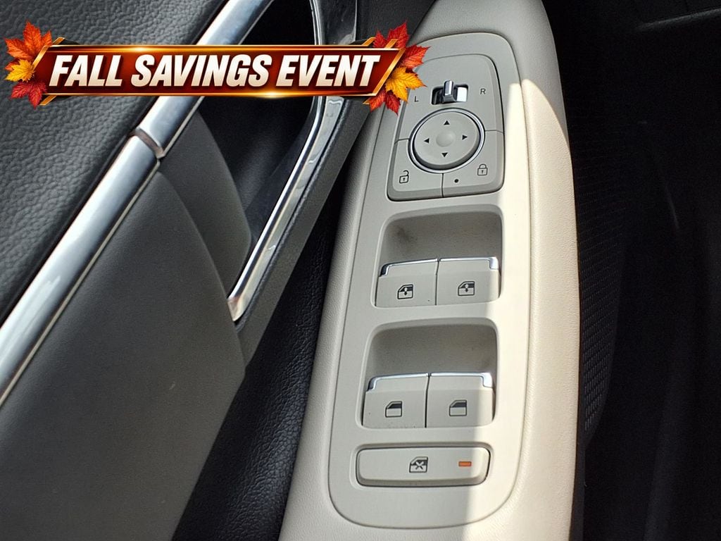 Used 2023 Portofino Gray Hyundai SEL image 25