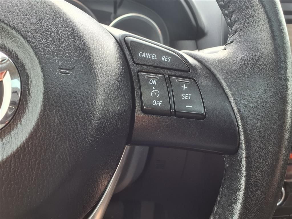 Used 2014 Red Metallic Mazda Grand Touring image 20