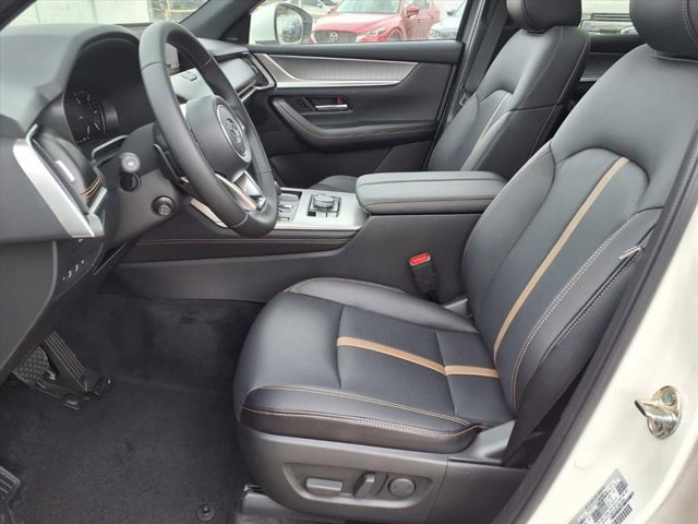 New 2026 Rhodium White Premium Mazda Premium Plus AWD image 4