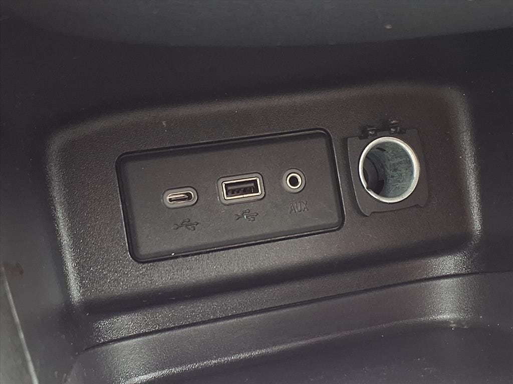 Used 2020 Silver Ice Metallic Chevrolet LT image 26