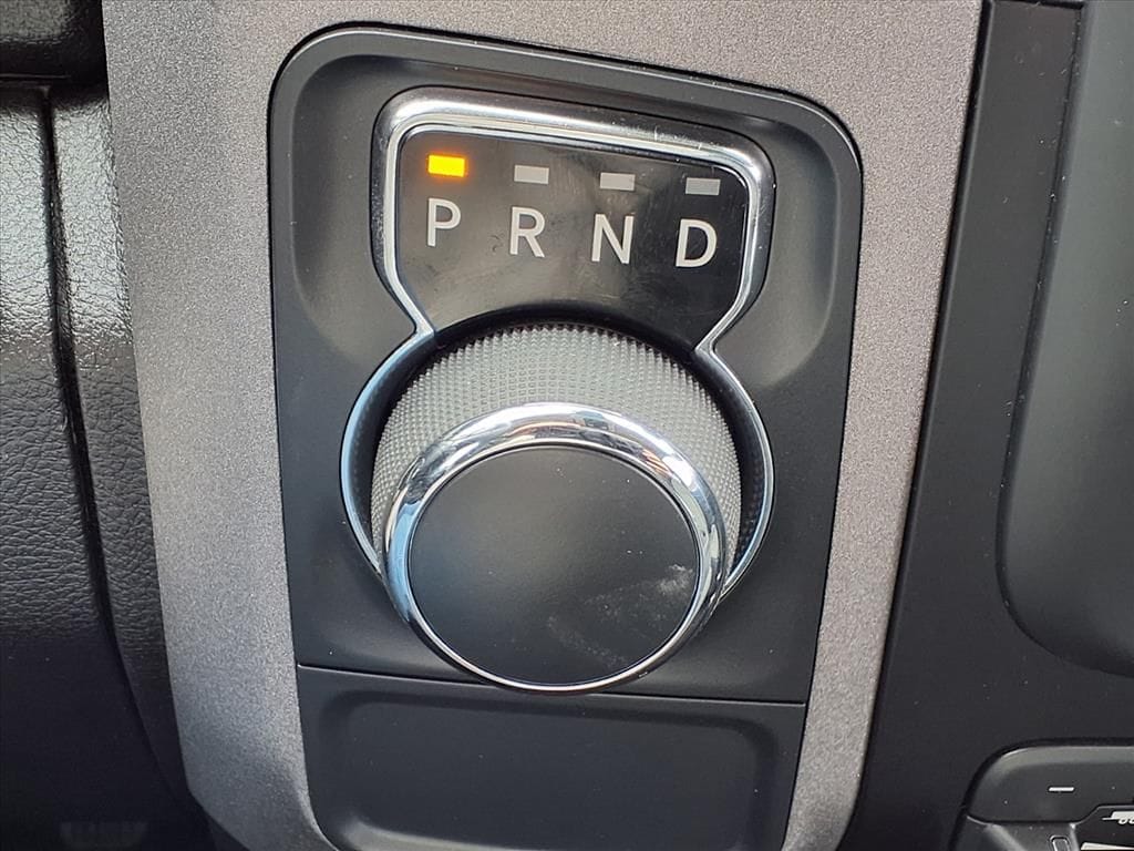 Used 2021 Diamond Black Crystal Pearlcoat Ram Tradesman image 19