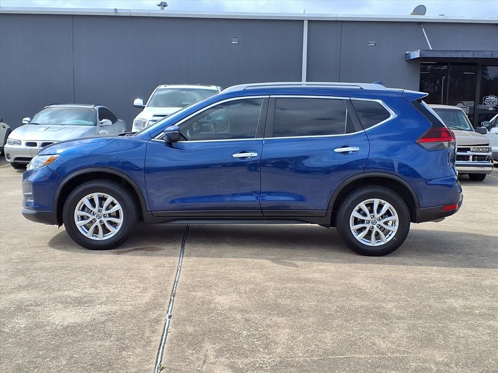 Used 2019 Caspian Blue Metallic Nissan SV image 26