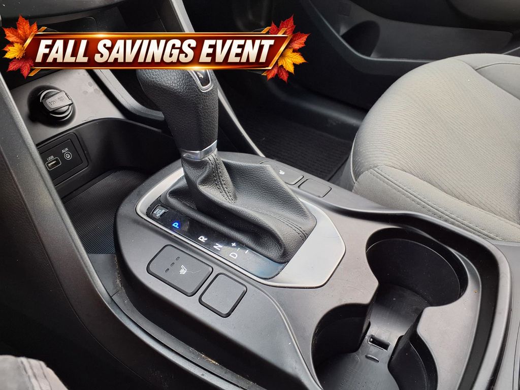 Used 2018 Sparkling Silver Hyundai 2.4 Base image 21