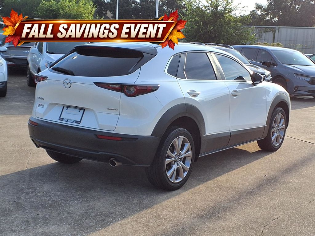 Used 2021 Snowflake White Pearl Mica Mazda Preferred image 4