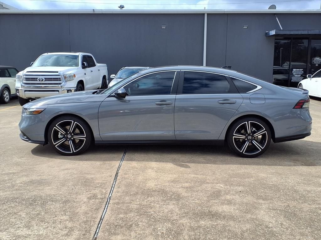 Used 2025 Gray Honda Sport image 26