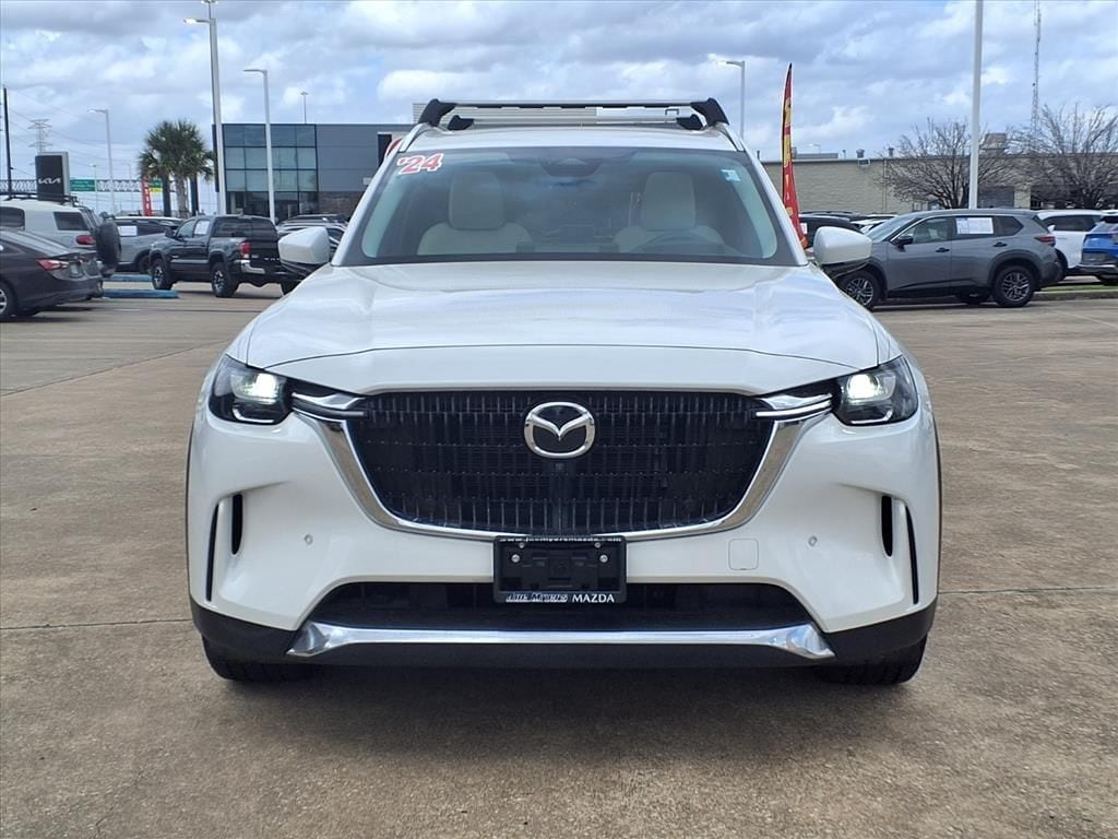 Used 2024 White Mazda 3.3 Turbo Premium Plus image 25