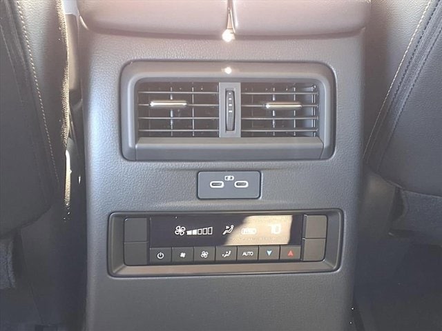 New 2026 Rhodium White Premium Mazda 3.3 Turbo Select AWD image 8