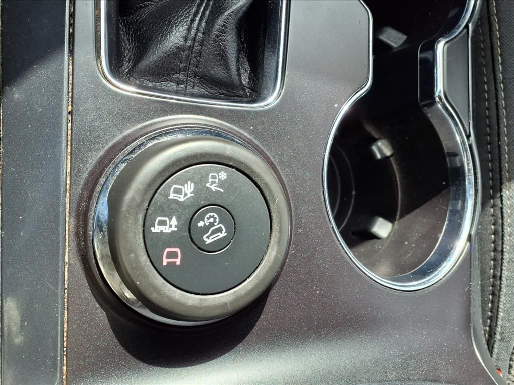 Used 2018 Magnetic Ford XLT image 24