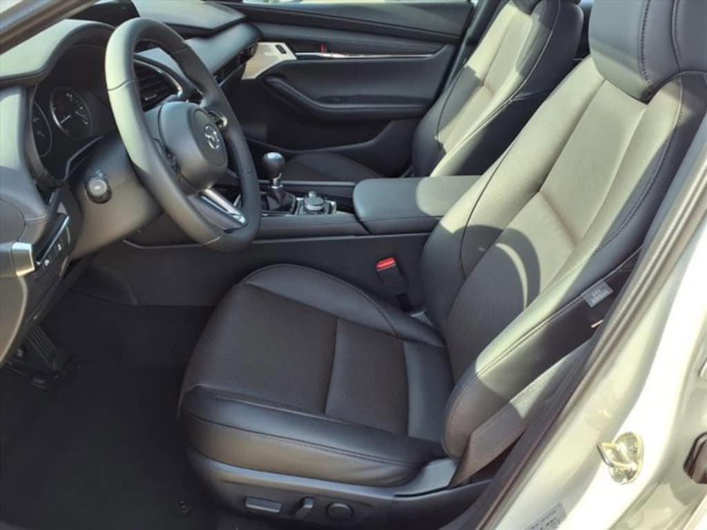 New 2026 Mazda Mazda3 2.5 S Premium Hatchback