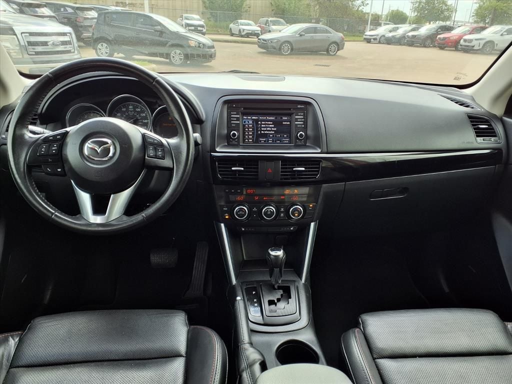 Used 2014 Red Metallic Mazda Grand Touring image 9