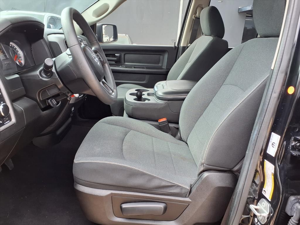 Used 2021 Diamond Black Crystal Pearlcoat Ram Tradesman image 6