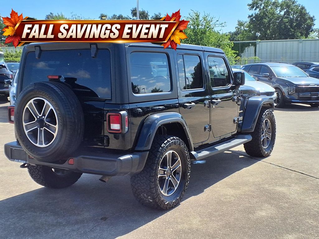 Used 2023 Black Clearcoat Jeep Sahara image 4