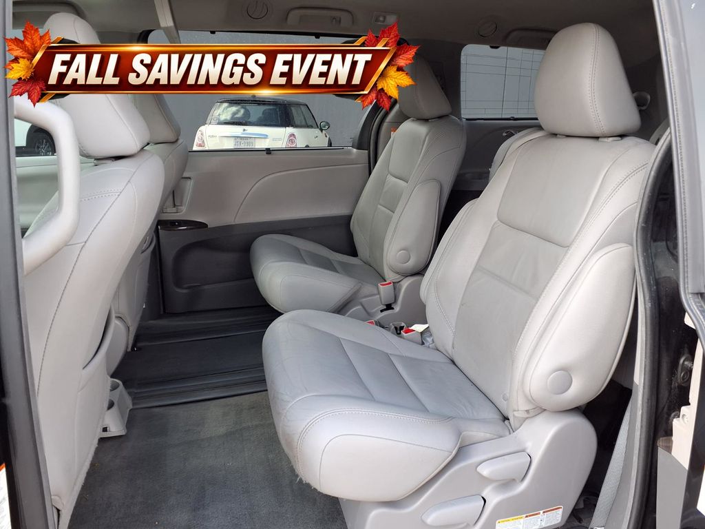 Used 2017 Midnight Black Metallic Toyota XLE Premium image 12