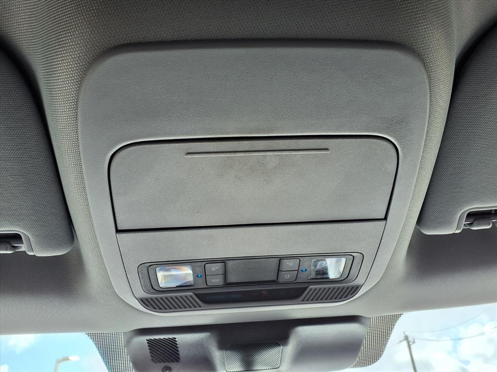 Used 2023 Iconic Silver Metallic Ford XLT image 25